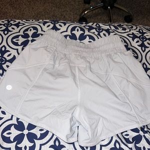 White Lululemon shorts size 4